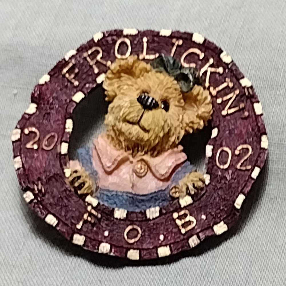 Frolickin' 2002 F.O.B. Pin